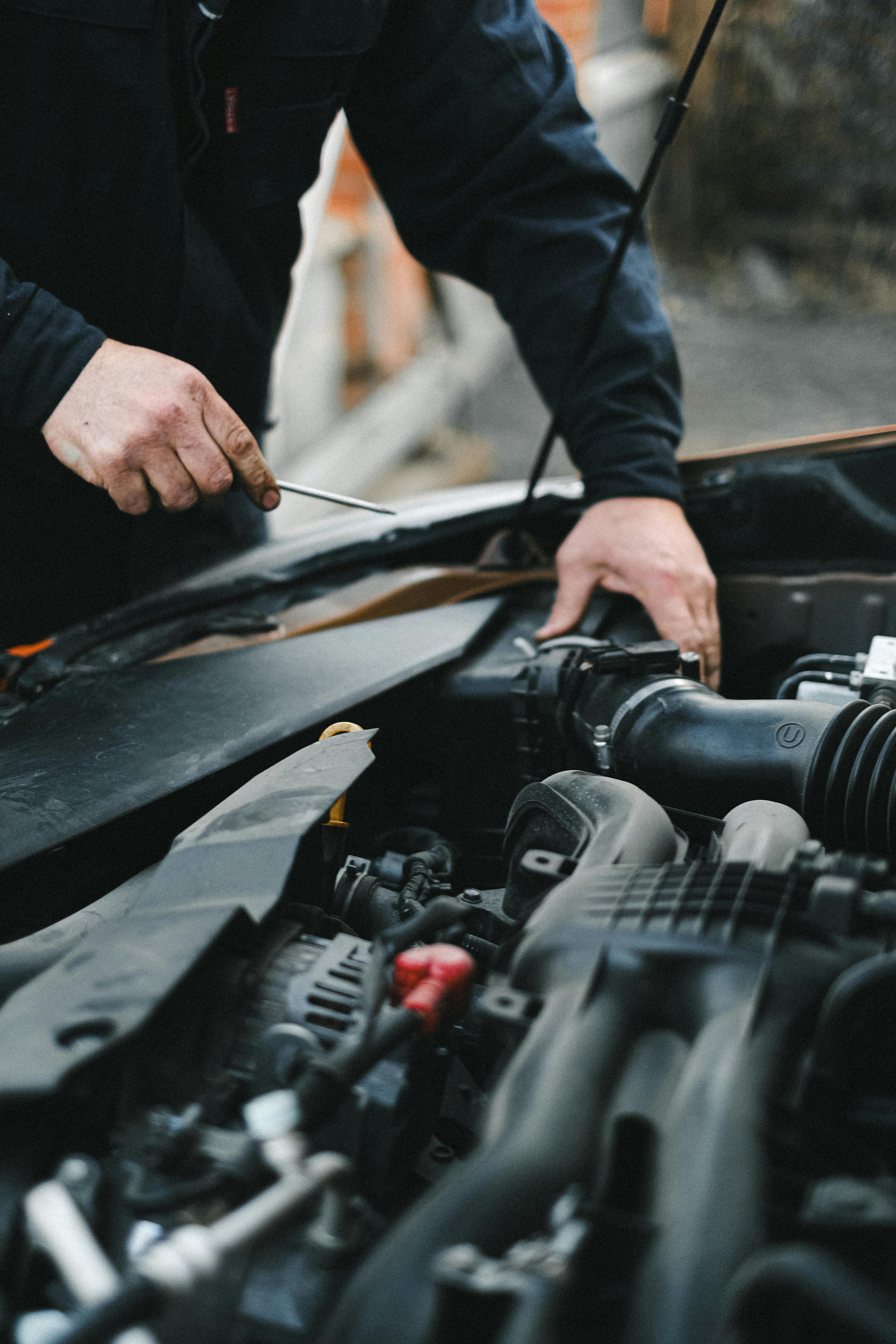Mechanical engine work at Auto Experts